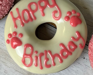 Yappy Birthday Iced Biscuit Donut