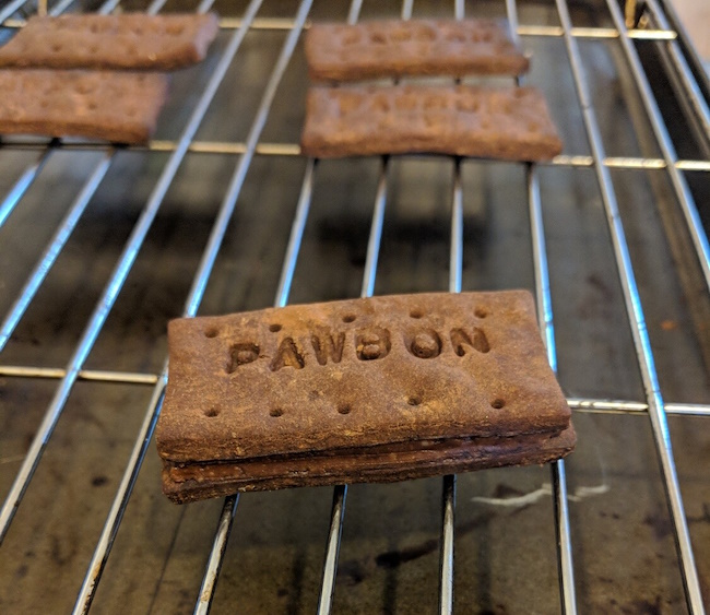 Pawbons