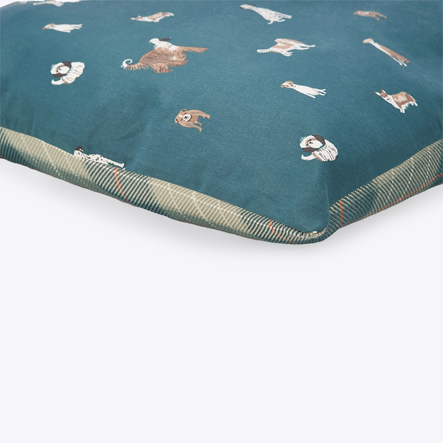 Laura Ashley Park Dogs Flat Bed